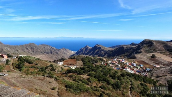 Teneryfa - Góry Anaga, widok na Gran Canaria