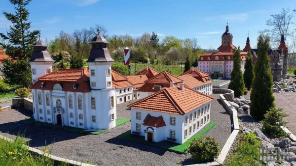 JuraPark Bałtów - Bałtowski Kompleks Turystyczny